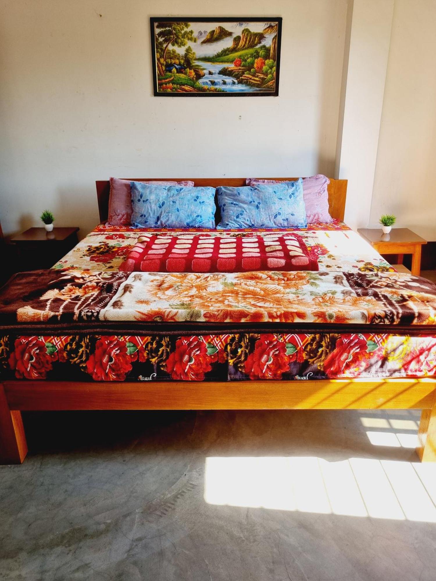 דיברוגר Gayatri Homestay מראה חיצוני תמונה