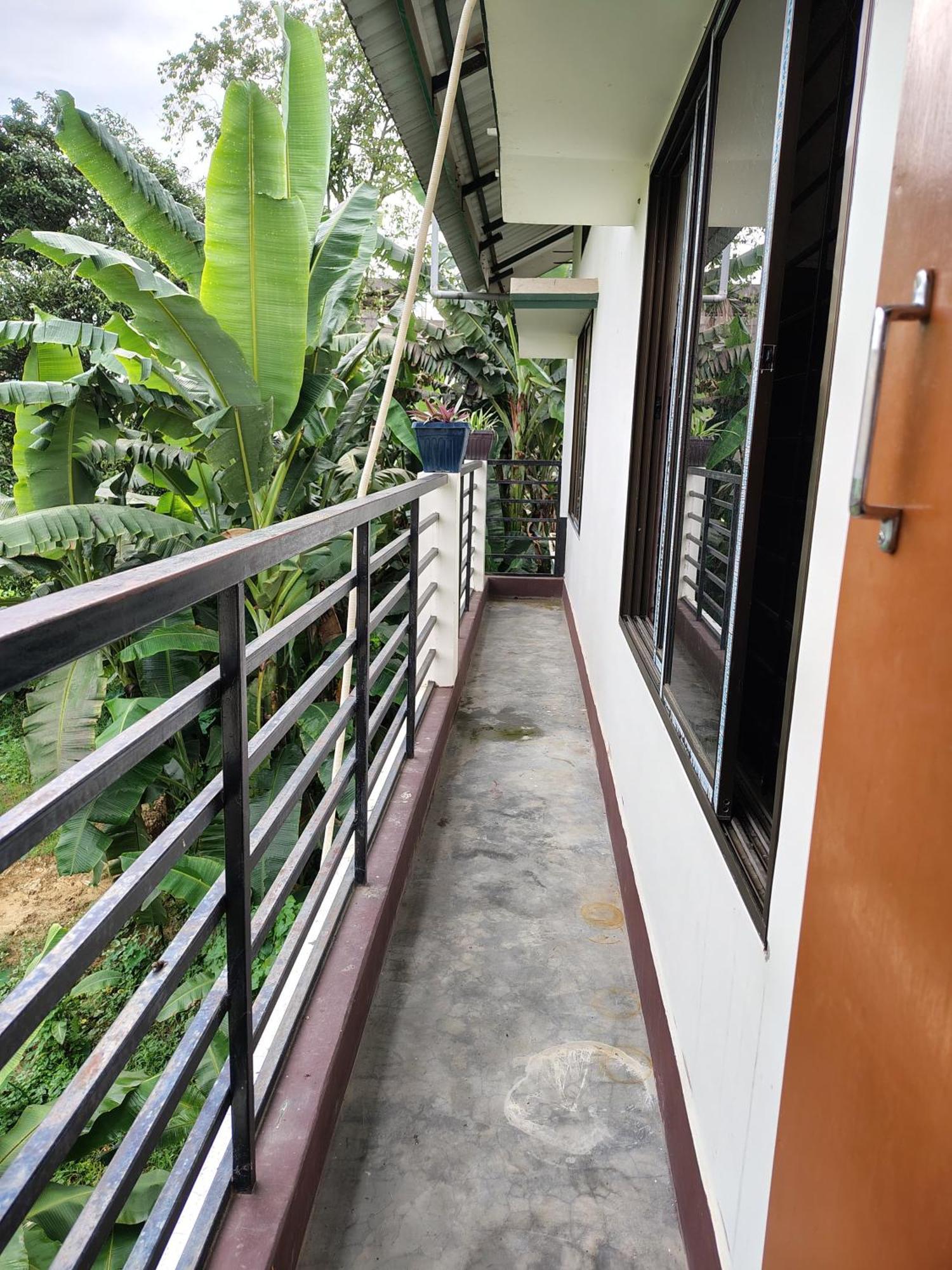 דיברוגר Gayatri Homestay מראה חיצוני תמונה